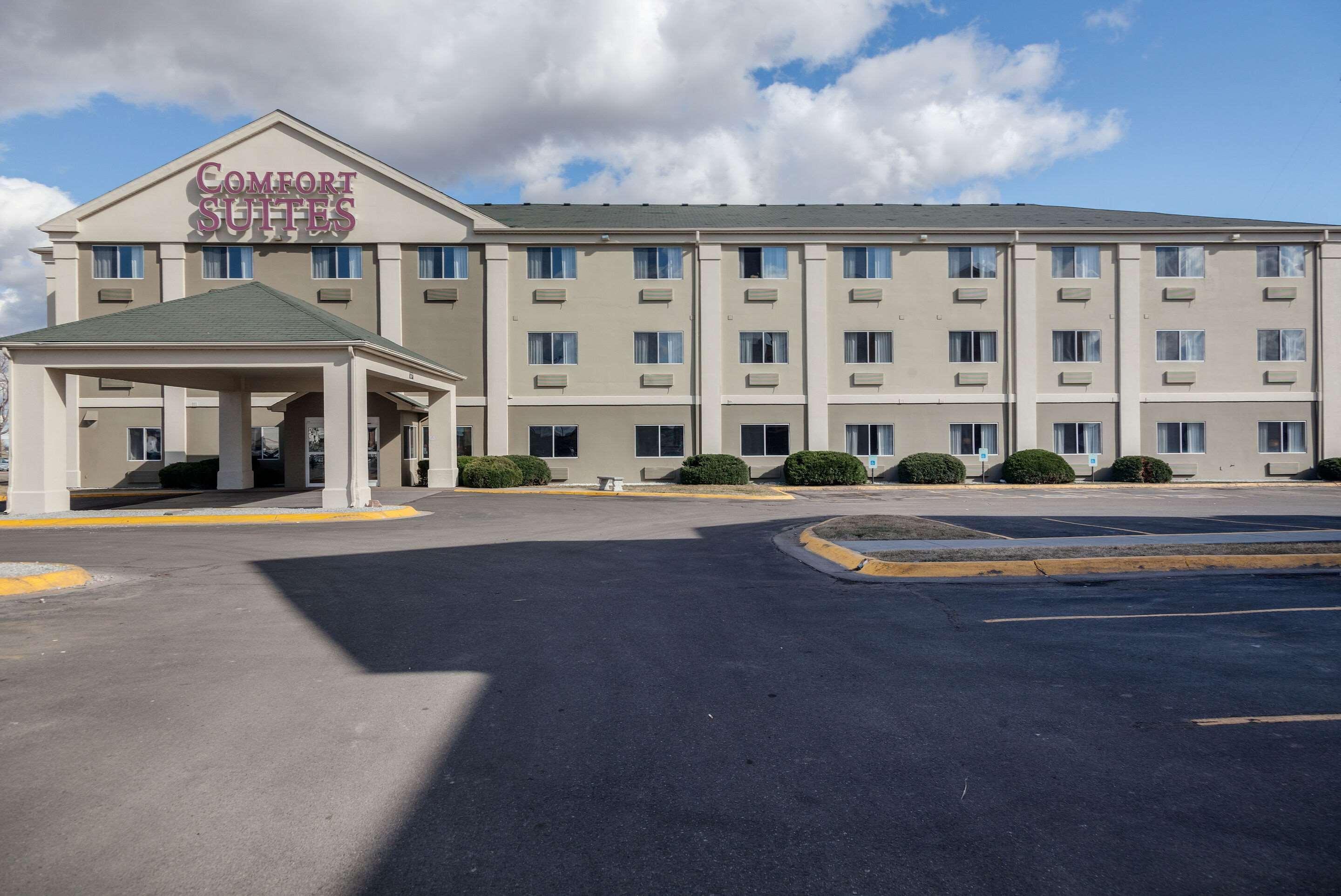 Comfort Suites University Lincoln Exterior foto