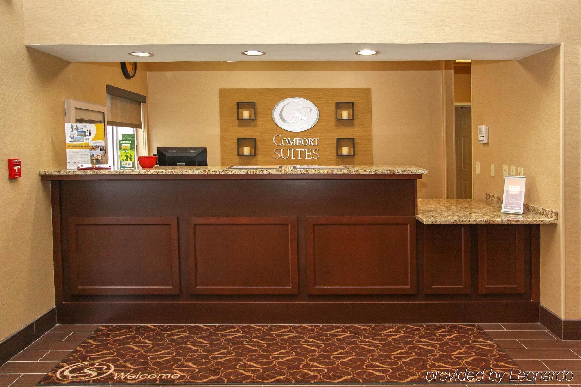 Comfort Suites University Lincoln Exterior foto