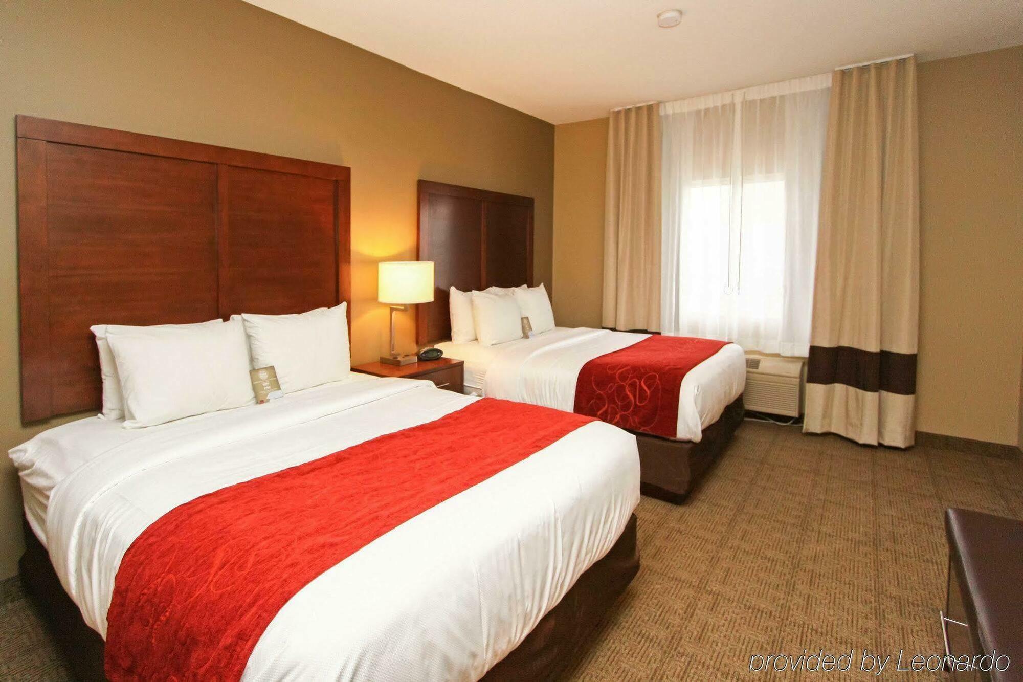 Comfort Suites University Lincoln Exterior foto